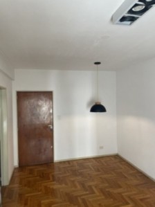 2 ambientes luminosos al lateral