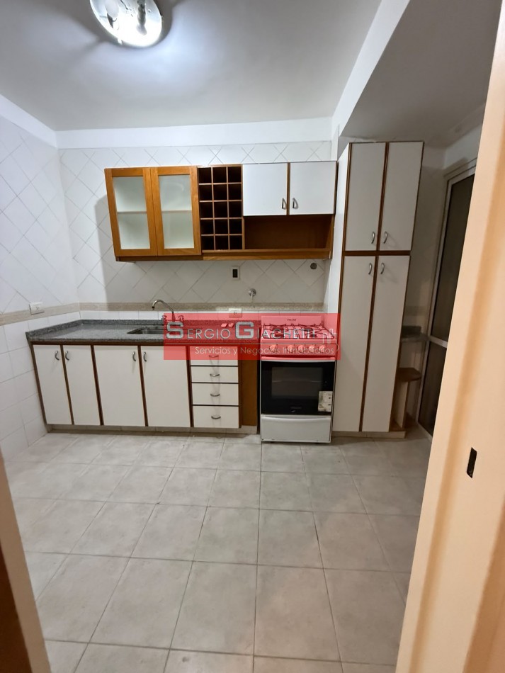 2 ambientes y medio apto profesional excelente ubicacion 