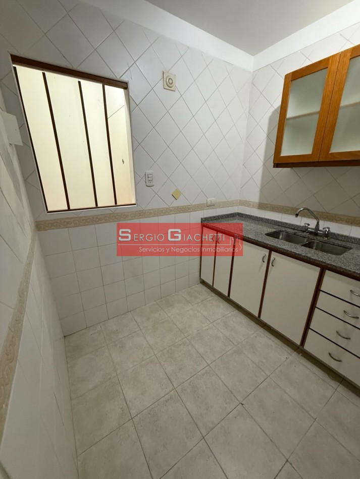 2 ambientes y medio apto profesional excelente ubicacion 