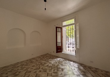 Hermosa casa totalmente reciclada 