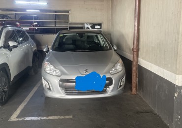 Cochera en excelente ubicacion 