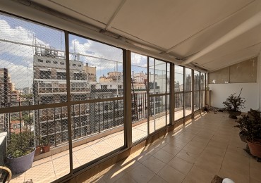 3 ambientes con balcon terraza luz y sol 